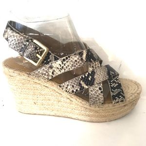Marc Fisher Ltd. Mlalenni Leather Platform Wedge Espadrille Sandals Snak…